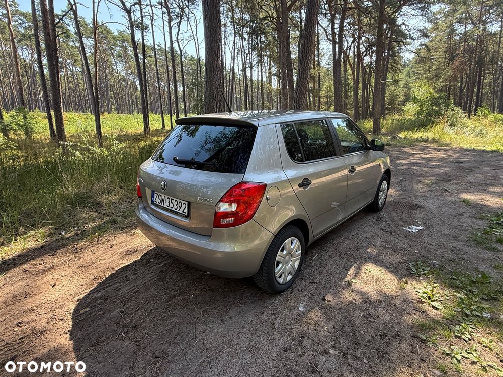 Skoda Fabia 1.4 16V Ambition - 6