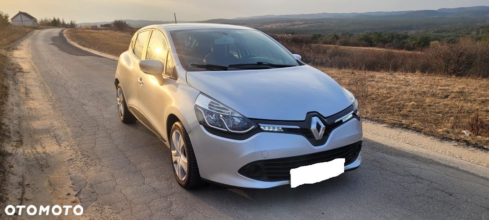 Renault Clio - 2