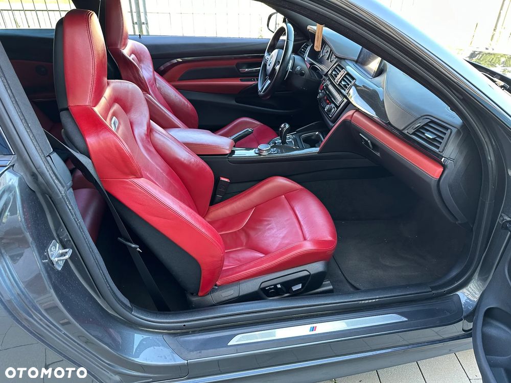 BMW M4 DKG - 19