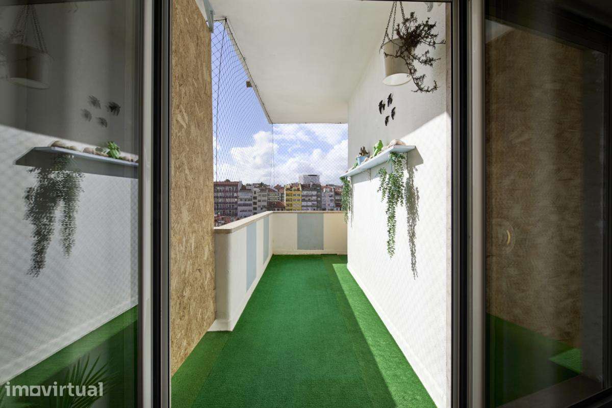 Quarto - localizado em Intendente Lisbon - Grande imagem: 5/29