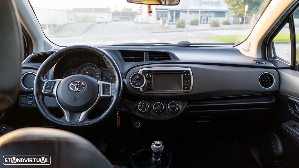 Toyota Yaris 1.4 D-4D Edition - 12