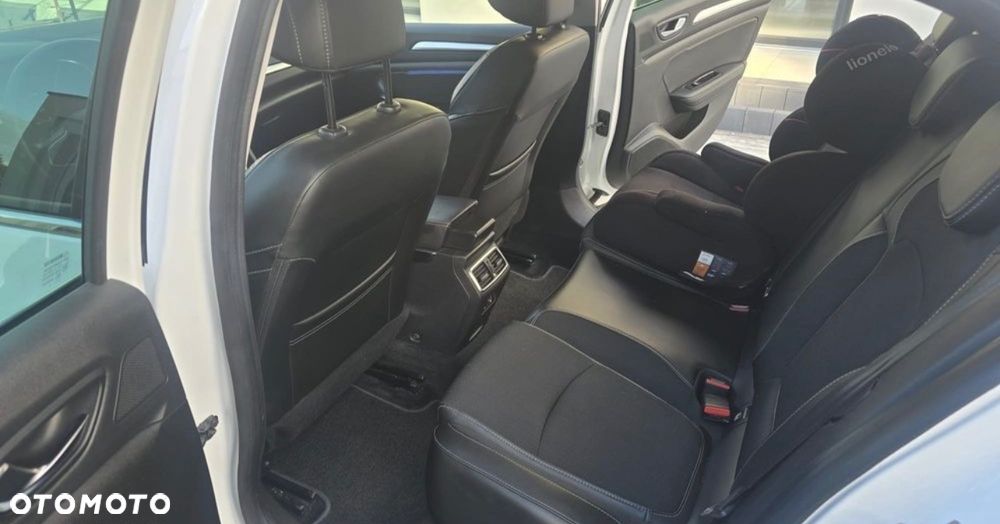 Renault Megane 1.3 TCe Intens EDC - 24