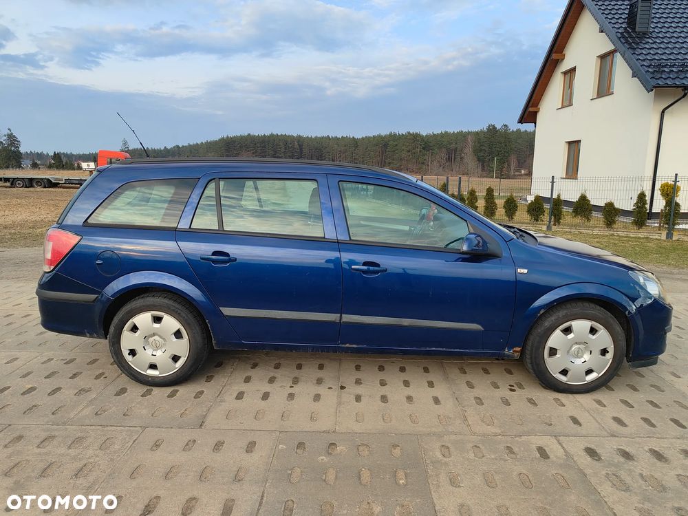 Opel Astra 1.9 CDTI Enjoy - 6