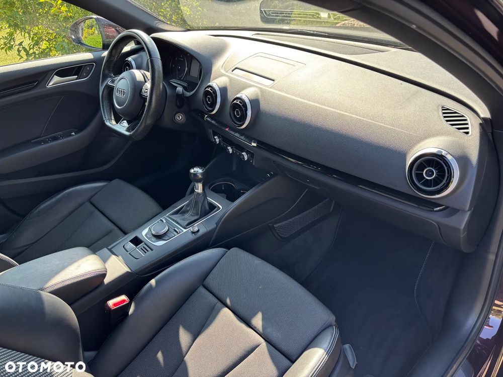 Audi A3 Sportback 2.0 TDI S line Sportpaket - 2