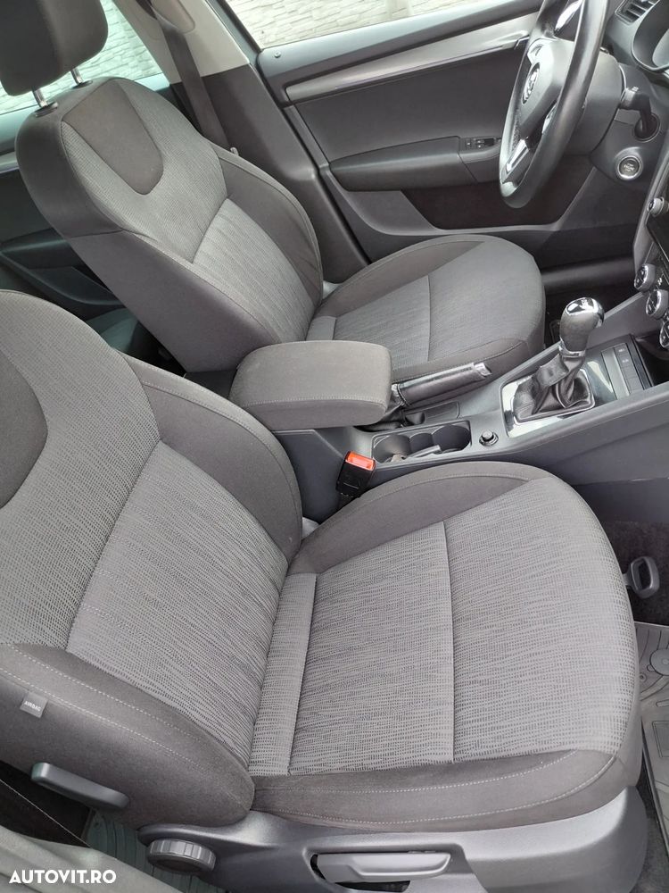 Skoda Octavia 1.5 TSI DSG Style - 9