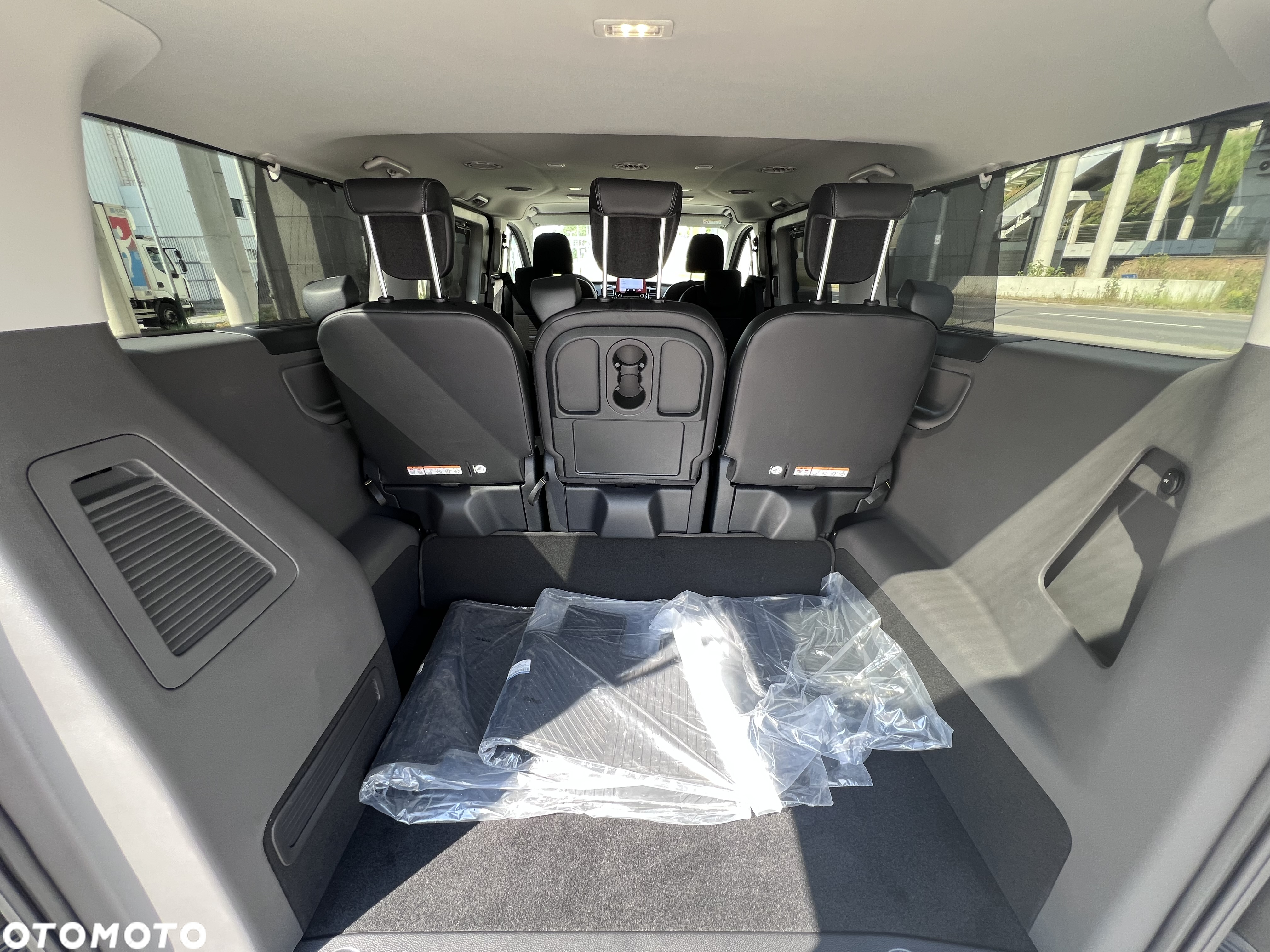 Ford Tourneo Custom 2.0 EcoBlue 320 L2 Active - 17