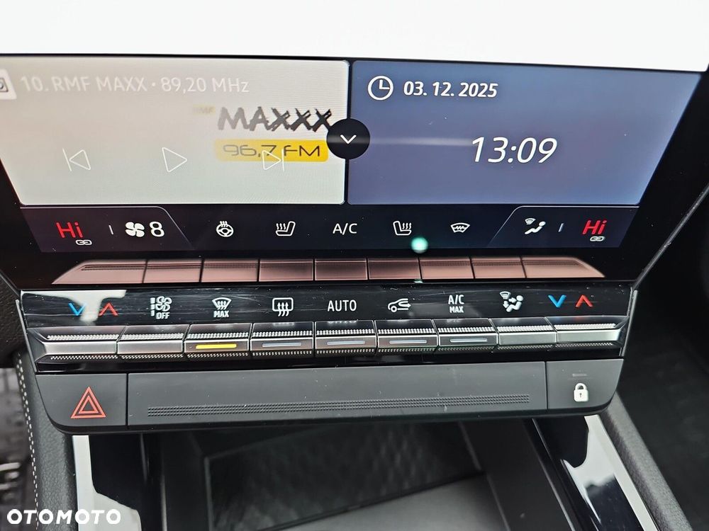 Renault Austral 1.3 TCe mHEV Techno - 24