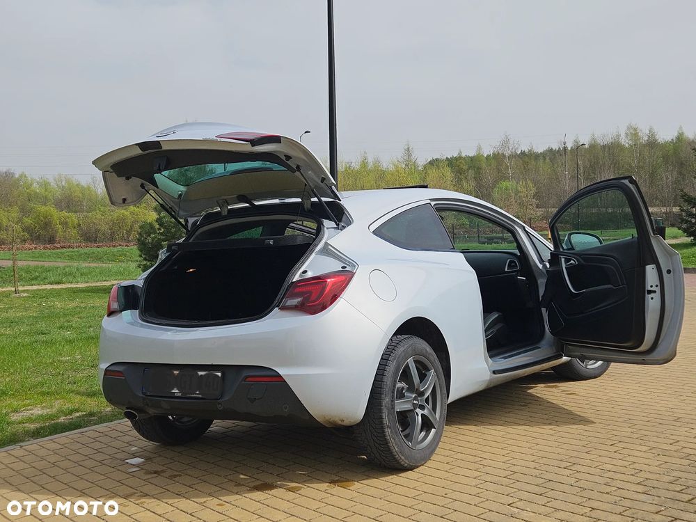 Opel Astra 1.4 Turbo - 10
