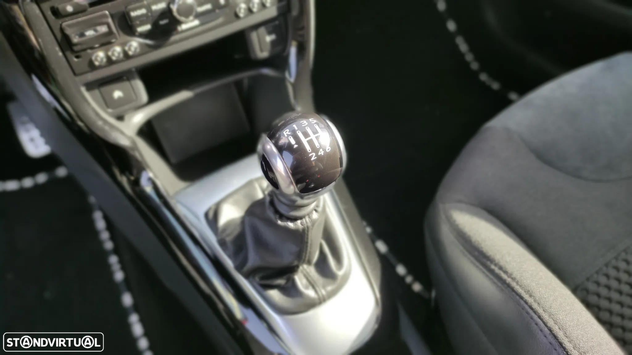 Citroën DS3 1.6 HDi Airdream Sport Chic - 18