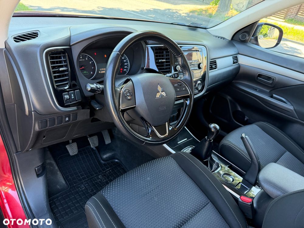 Mitsubishi Outlander 2.0 City Style 2WD - 13