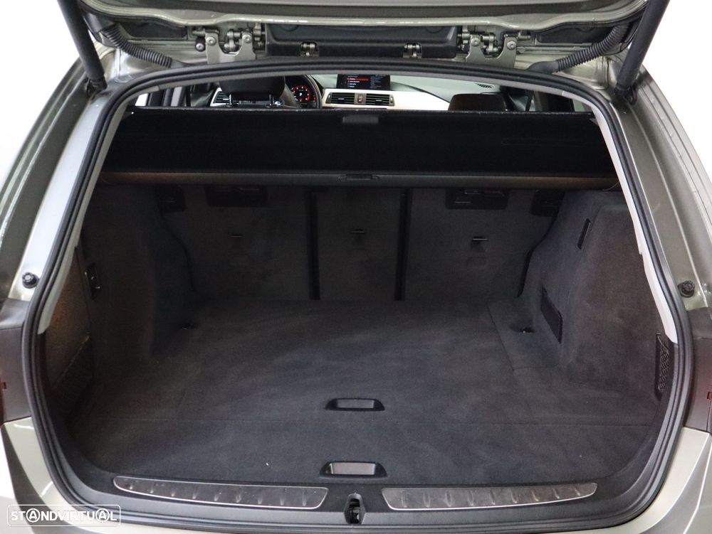 BMW 320 d Advantage Auto - 21