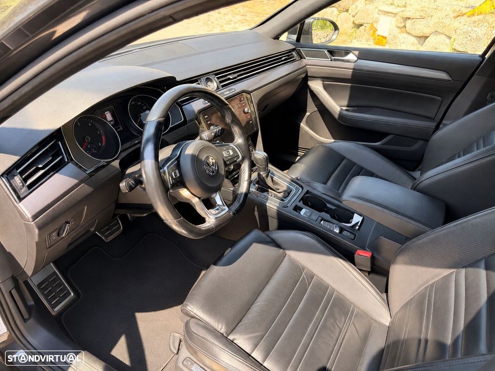 VW Passat 2.0 TDI R-Line DSG - 8