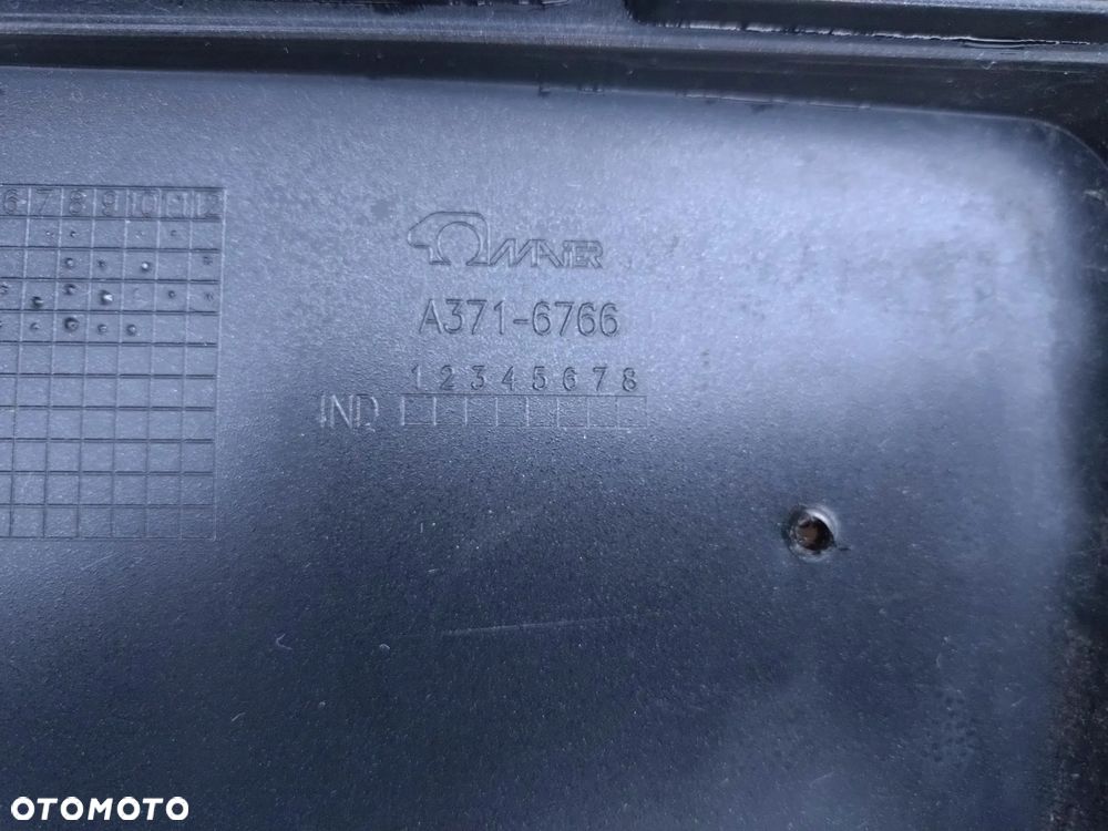 TOYOTA COROLLA E21 18- HB / KOMBI 53112-02B10 KRATKA W ZDERZAK PRZÓD NA PDC !! ORYGINAŁ!!! STAN BDB! - 11