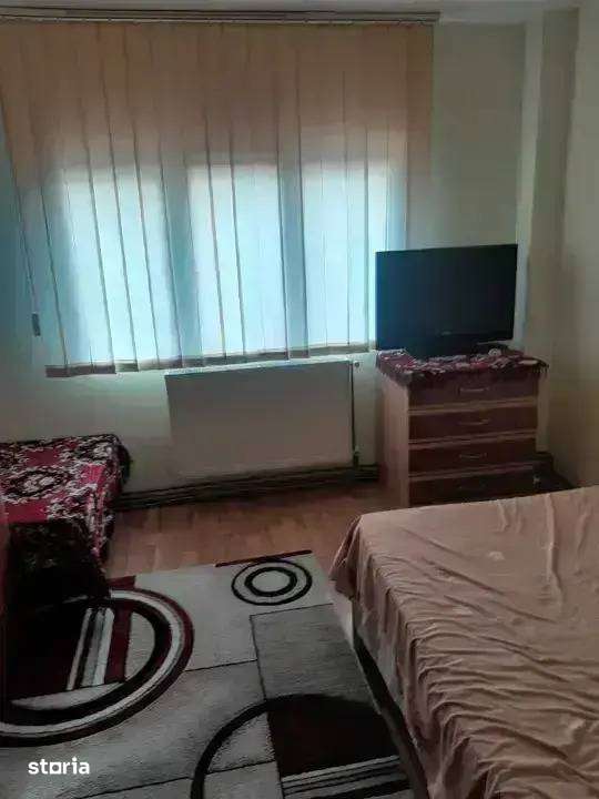 Apartament 4 Camere Otopeni | Ultracentral | Parter | 2 Intrari - Imagine principală: 5/7