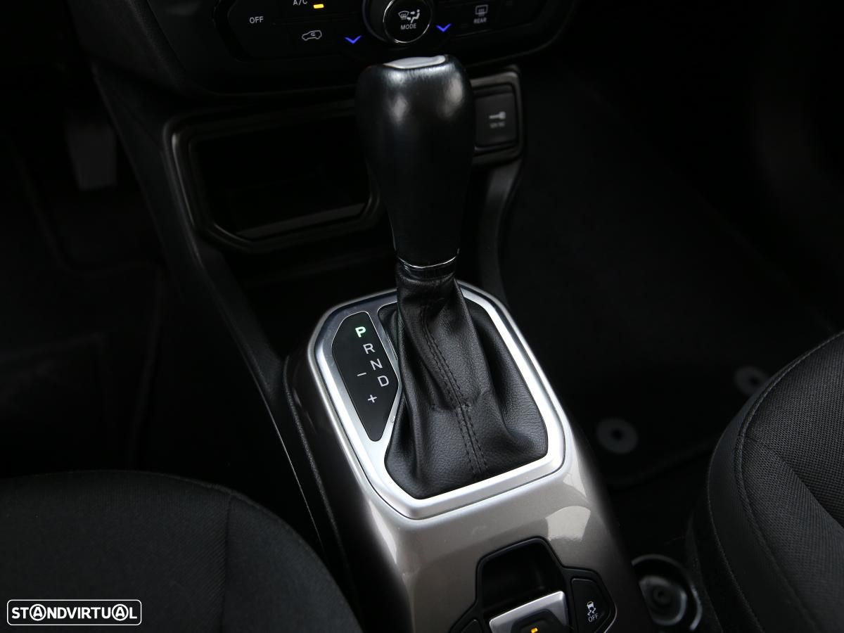 Jeep Renegade - 15