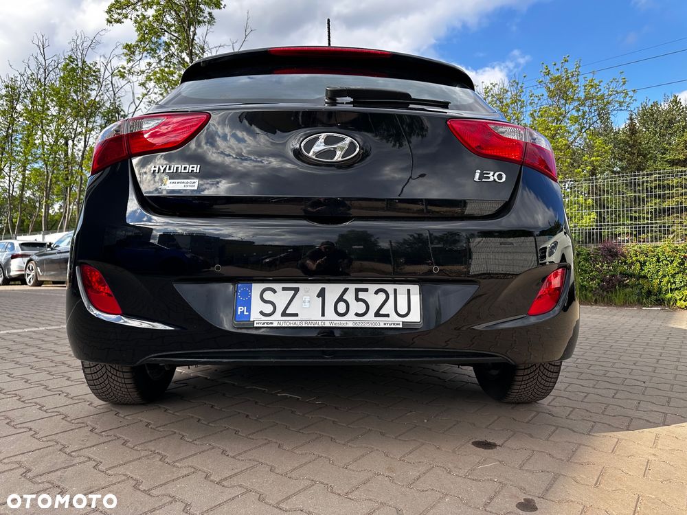 Hyundai i30 1.4 Fifa World Cup Edition - 13