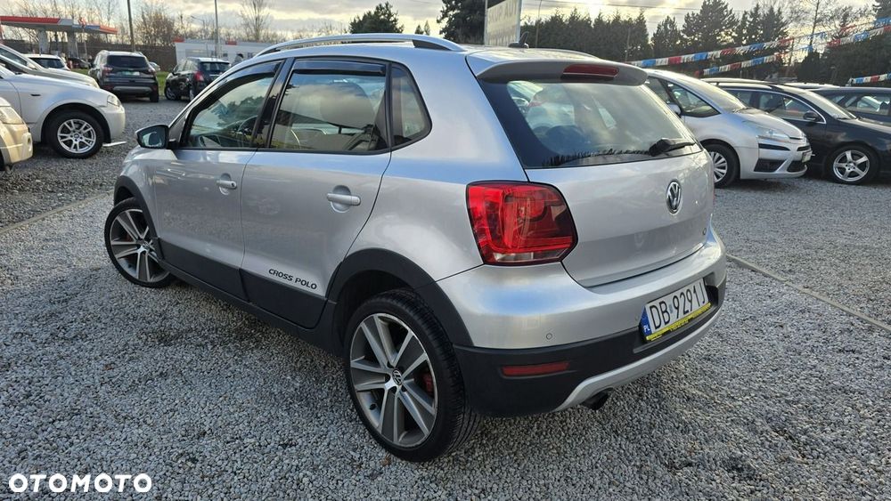 Volkswagen Polo Cross - 9