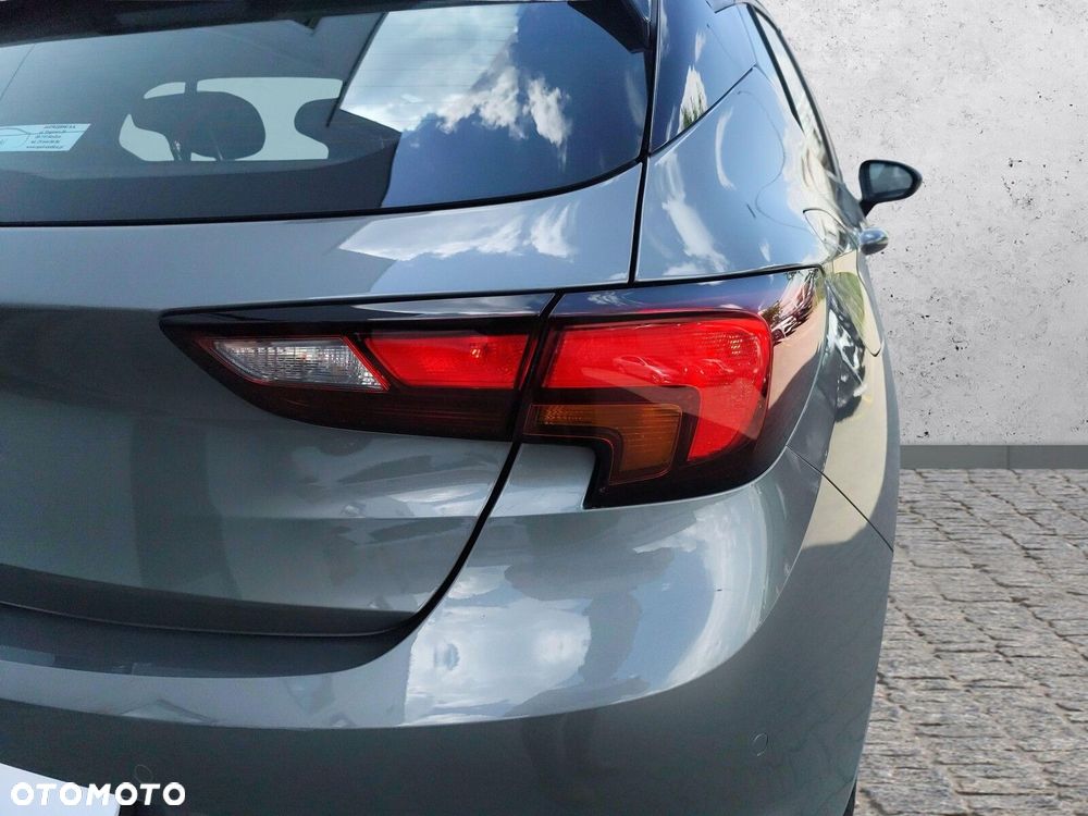Opel Astra 1.2 T Edition S&S - 29