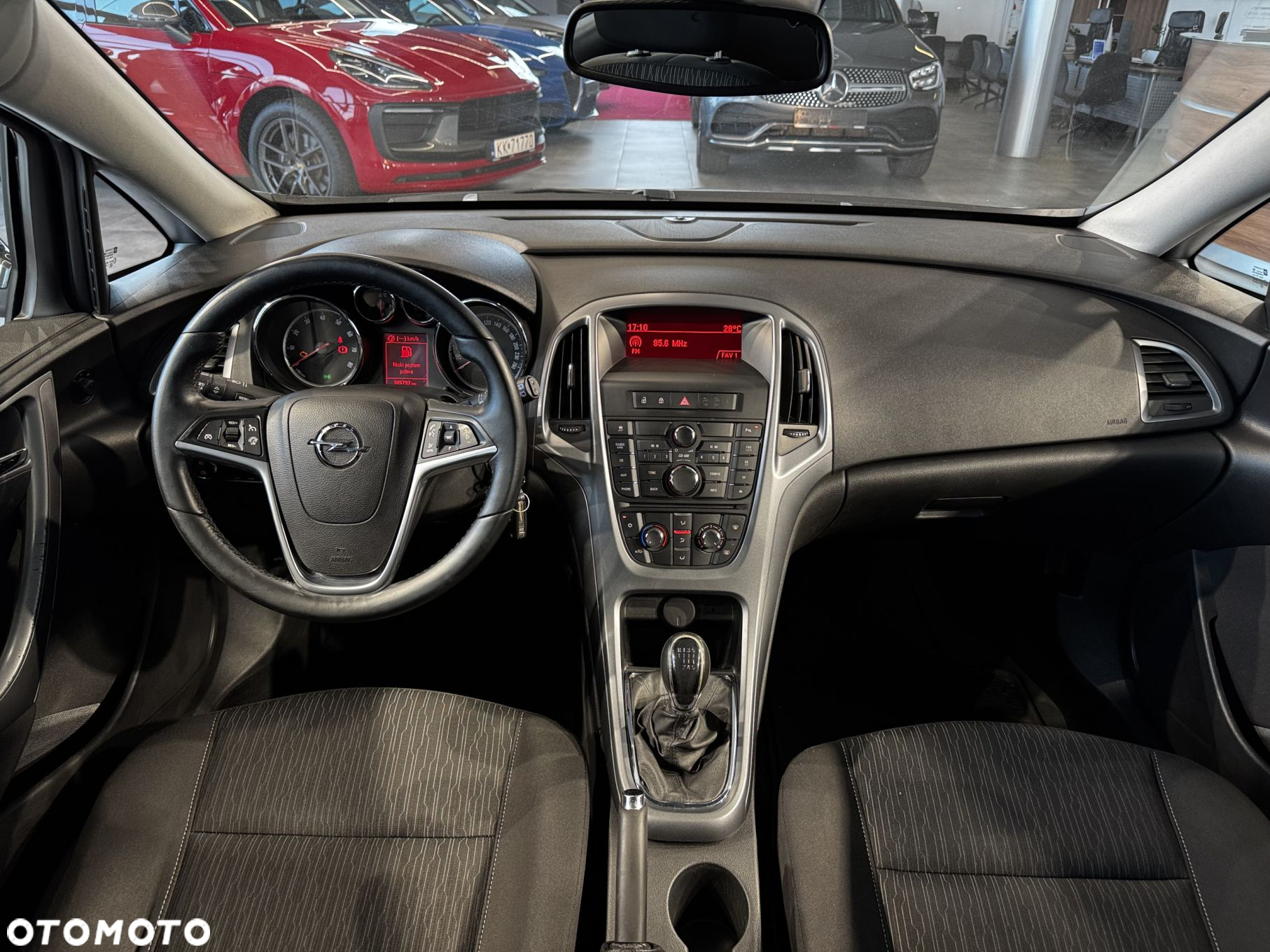 Opel Astra - 16