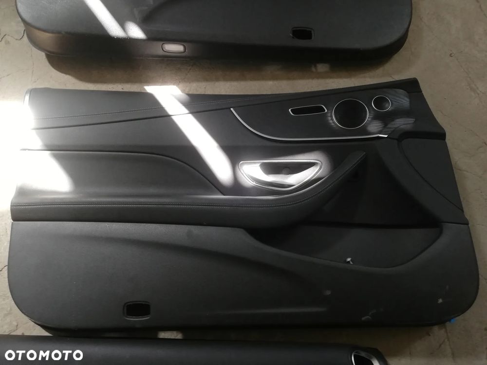 TAPICERKA BOCZEK DRZWI SKÓRA MERCEDES E W238 W213 COUPE - 4