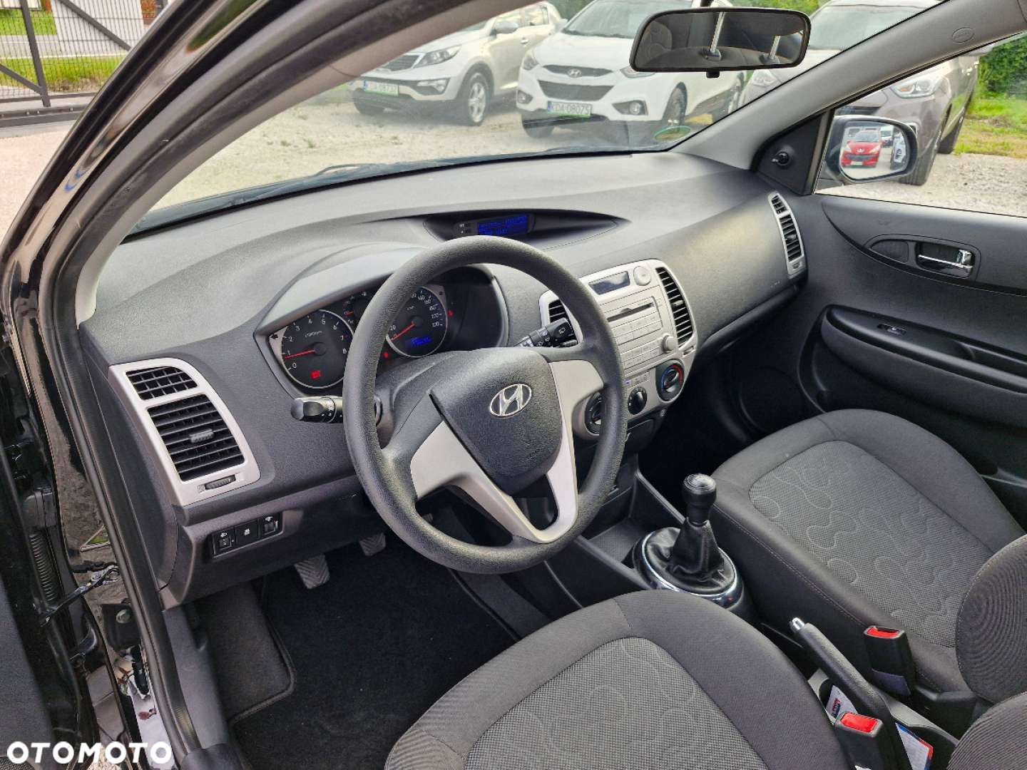 Hyundai i20 - 13