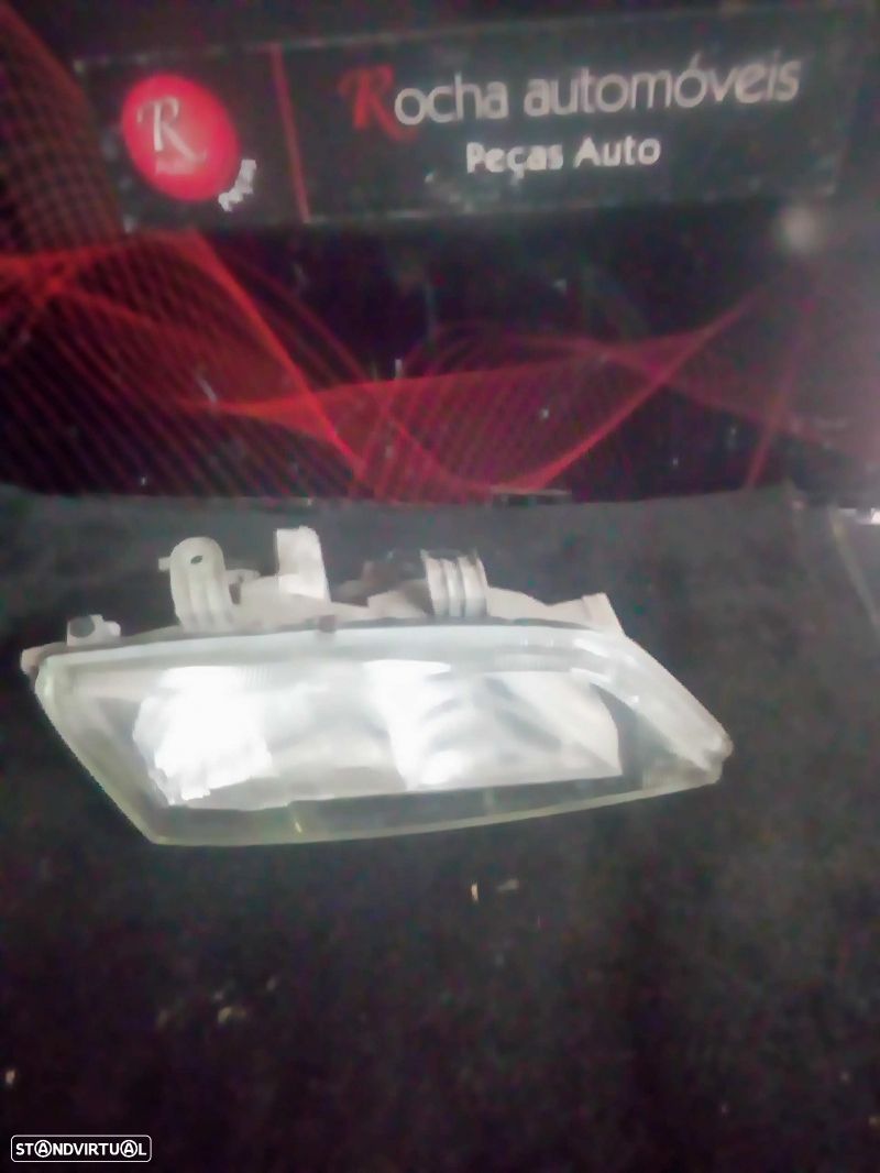 Ótica Dto Nissan Primera (P11) - 1