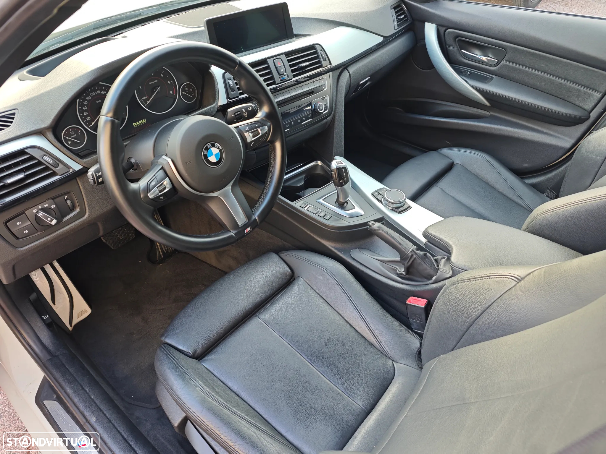 BMW 320 d Touring Auto Pack M - 20