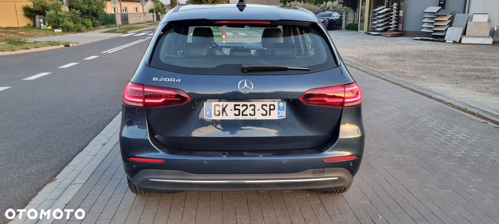 Mercedes-Benz Klasa B 200 d 8G-DCT Entry - 7