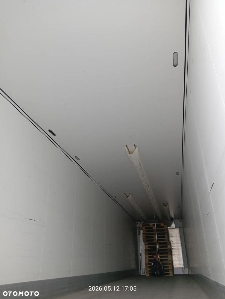 Schmitz Cargobull - 3