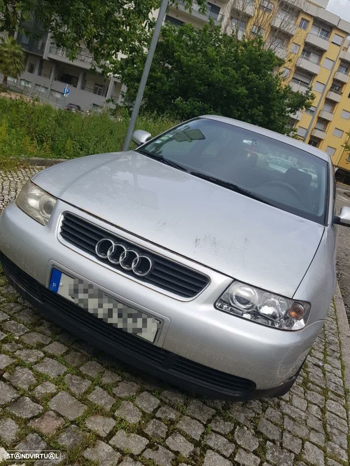 Audi A3 1.6 Attraction - 1