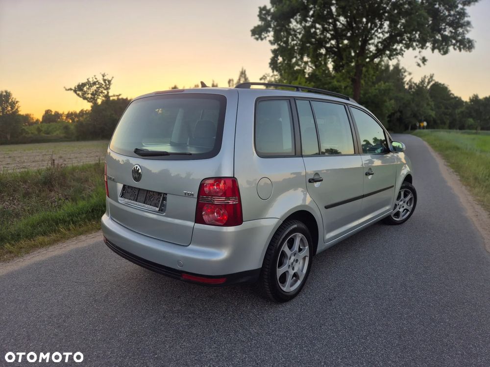 Volkswagen Touran 1.9 TDI - 2