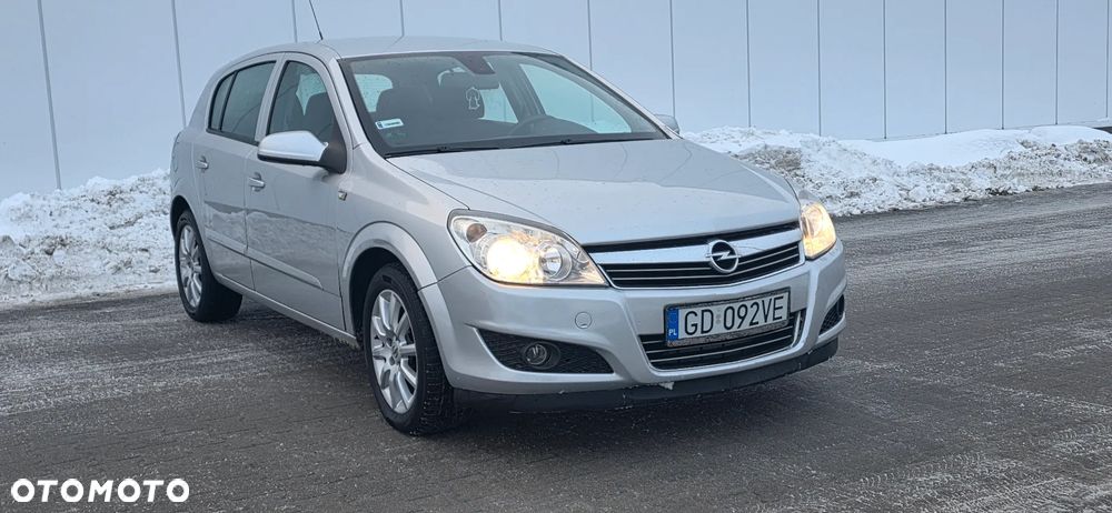 Opel Astra 1.6 Cosmo - 3
