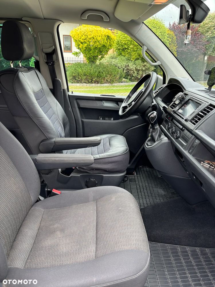 Volkswagen Caravelle 2.0 TDI L2 Comfortline DSG - 12