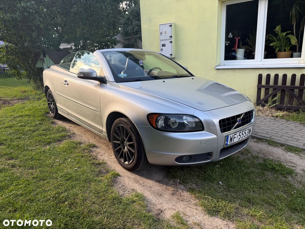 Volvo C70 2.0D Kinetic - 1