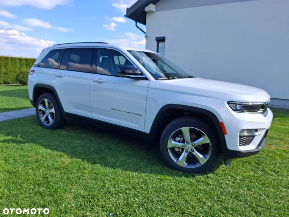 Jeep Grand Cherokee - 3