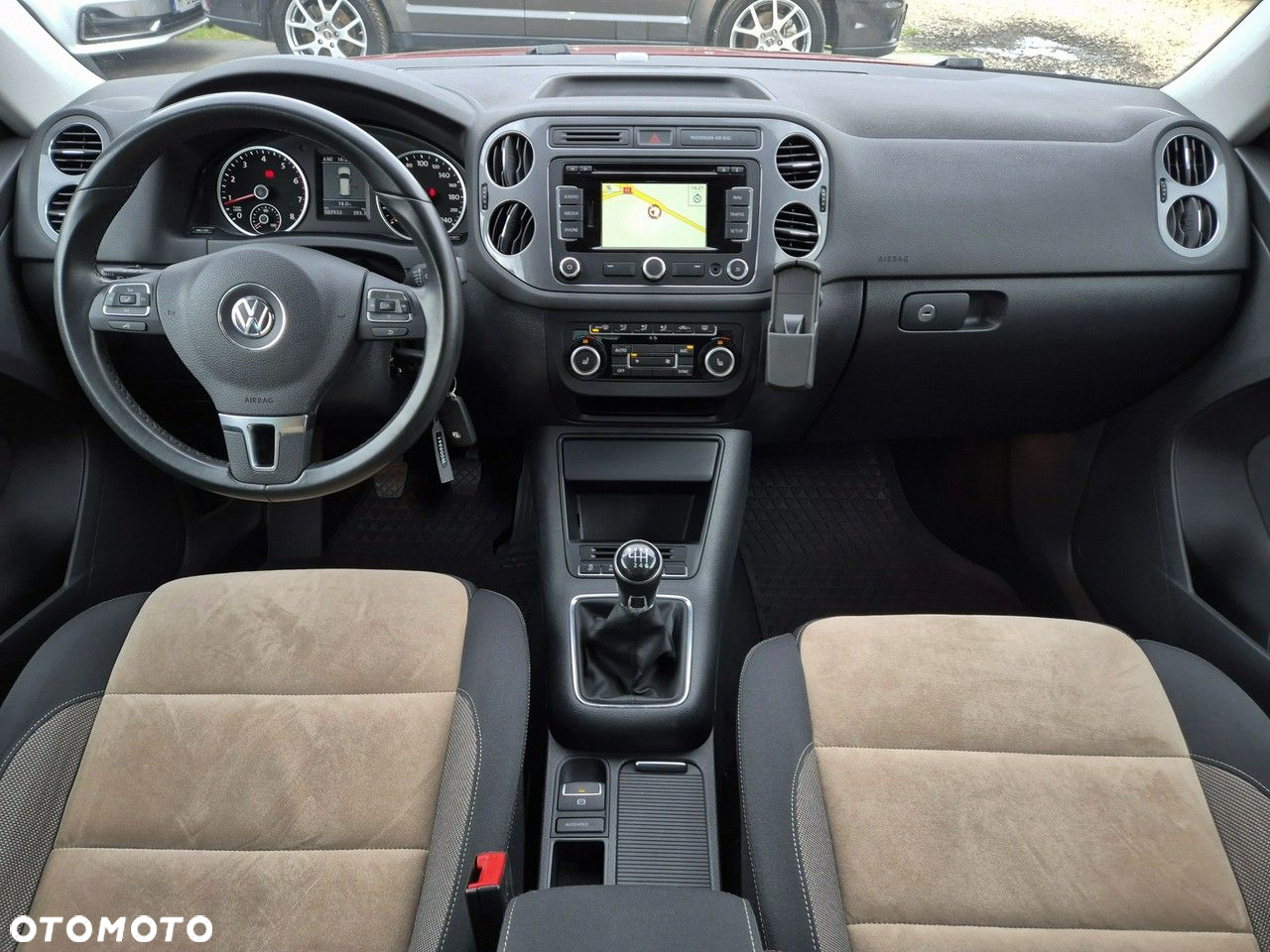 Volkswagen Tiguan 1.4 TSI Sport&Style - 17