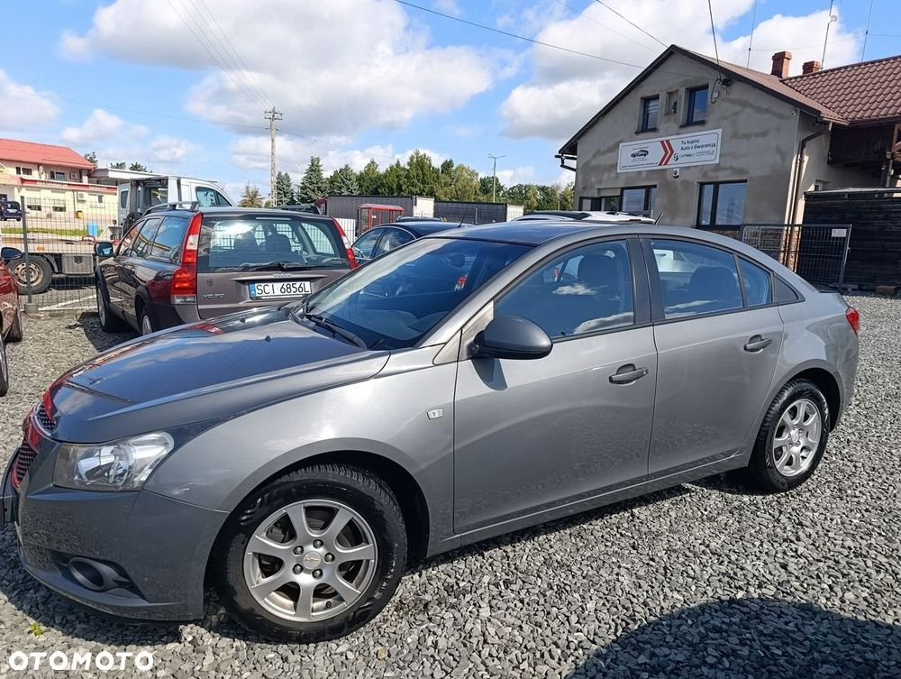 Chevrolet Cruze - 2