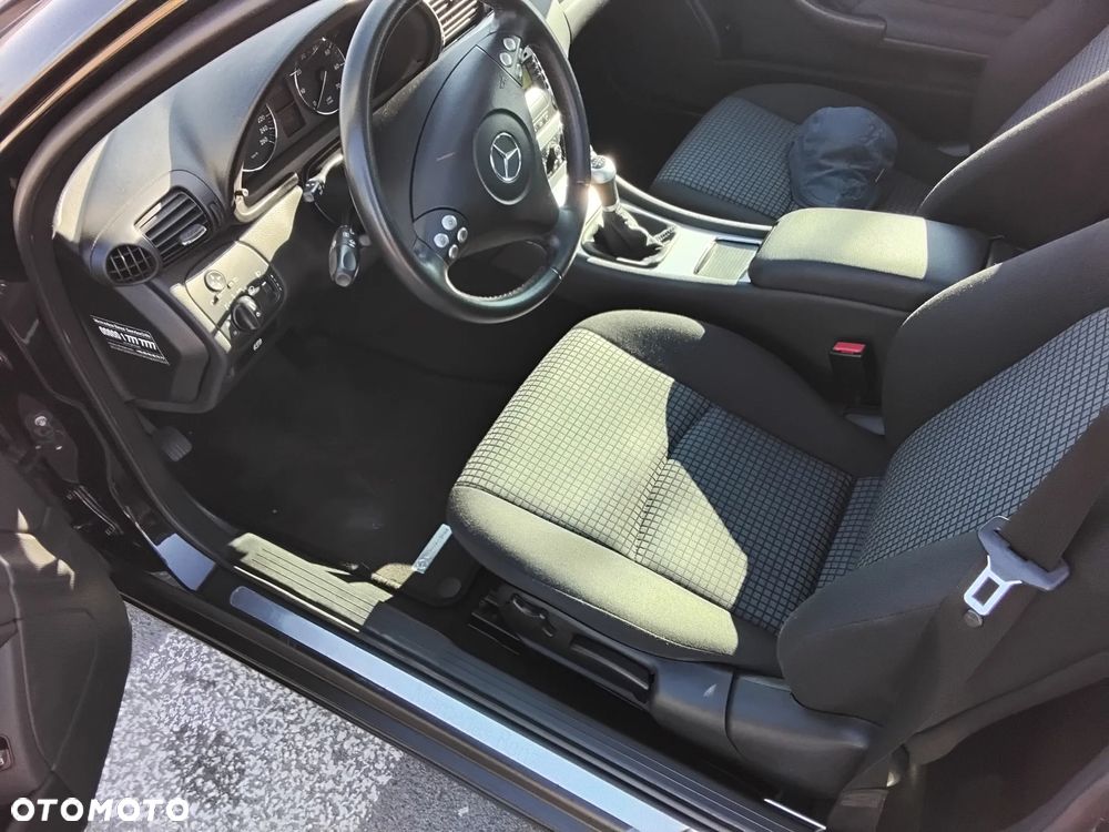 Mercedes-Benz Klasa C 180 Kompressor Sportcoupe - 15
