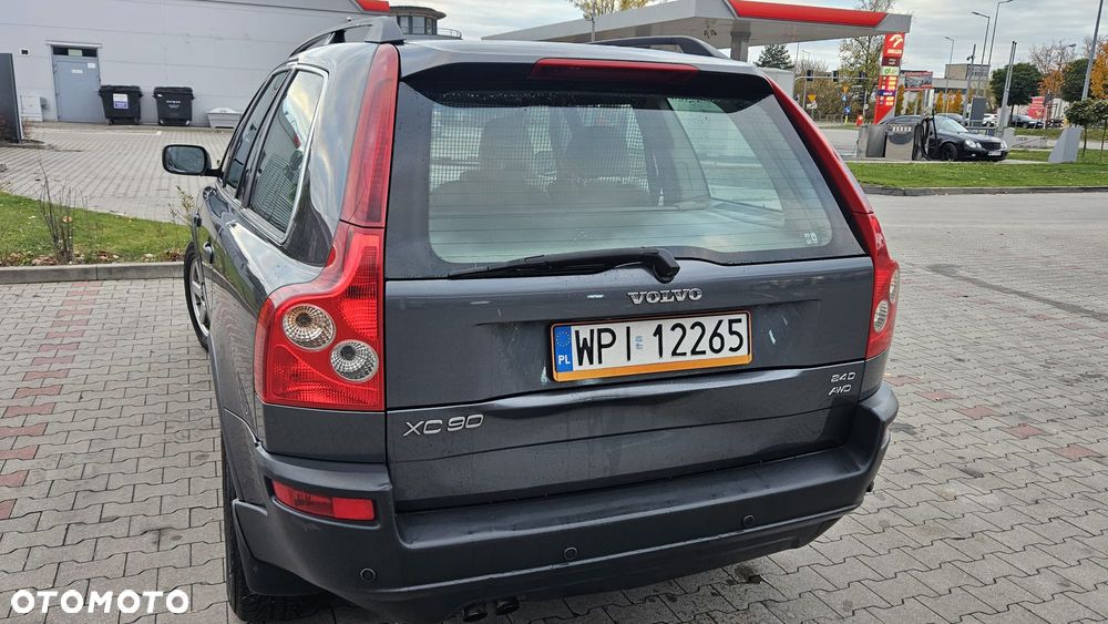 Volvo XC 90 2.4 D5 - 5
