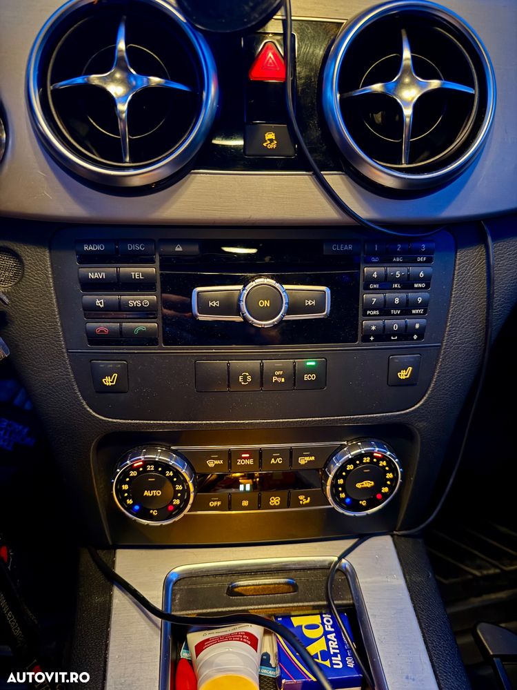 Mercedes-Benz GLK - 6