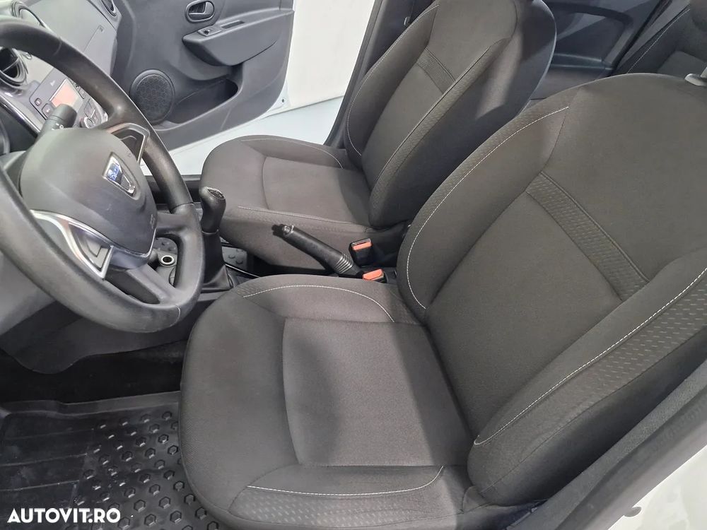 Dacia Logan 1.0 SCe SL PLUS - 9