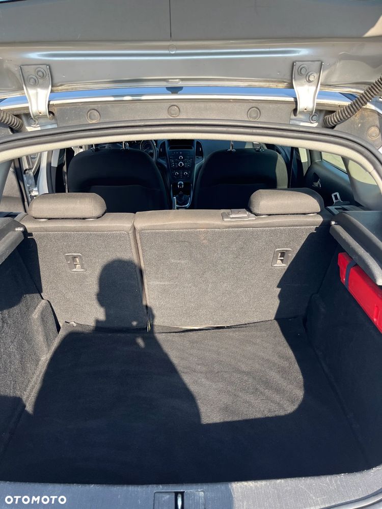 Opel Astra - 14