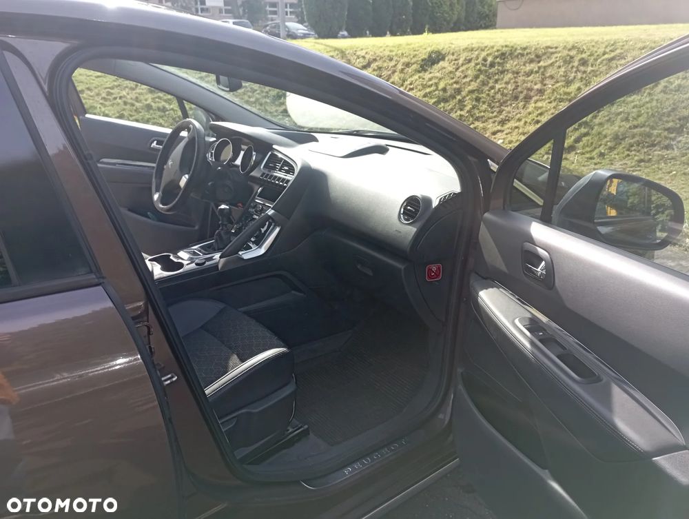 Peugeot 3008 1.2 PureTech Style - 10