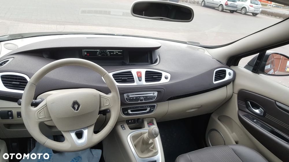 Renault Scenic 1.4 16V TCE Privilege - 23