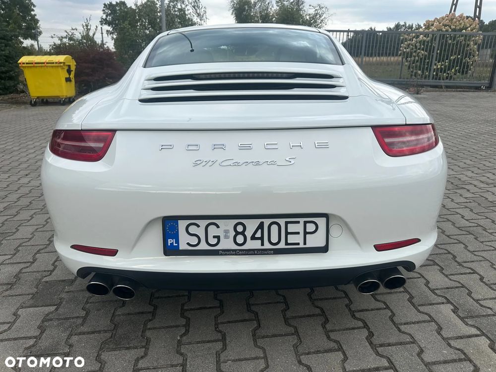 Porsche 911 Carrera S PDK - 9