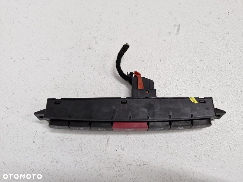 FIAT DOBLO 2 II PANEL PRZEŁĄCZNIK PRZYCISKI ŚWIATEŁ AWARYJNYCH 7356014310 - 5