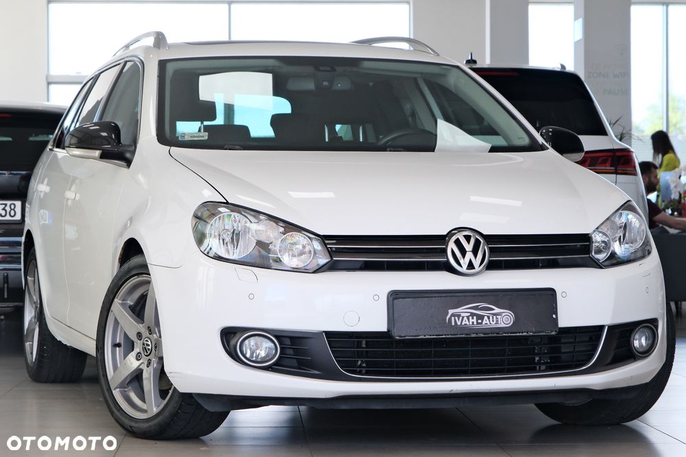 Volkswagen Golf - 1