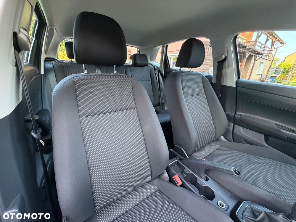 Volkswagen Polo - 10