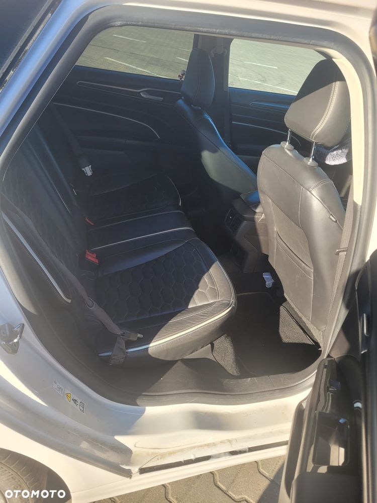 Ford Mondeo 2.0 Ti-VCT VIGNALE - 8