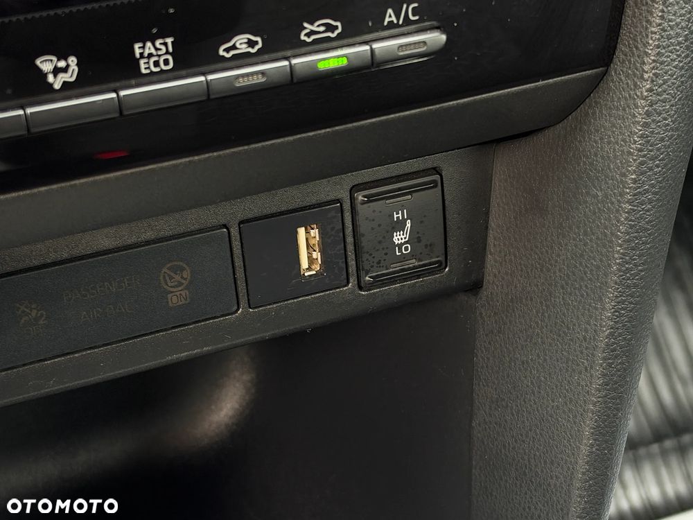 Toyota Yaris Cross Hybrid 1.5 Comfort - 20
